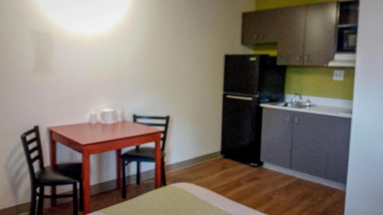 Motel 6-Greensboro, Nc - I-40 외부 사진